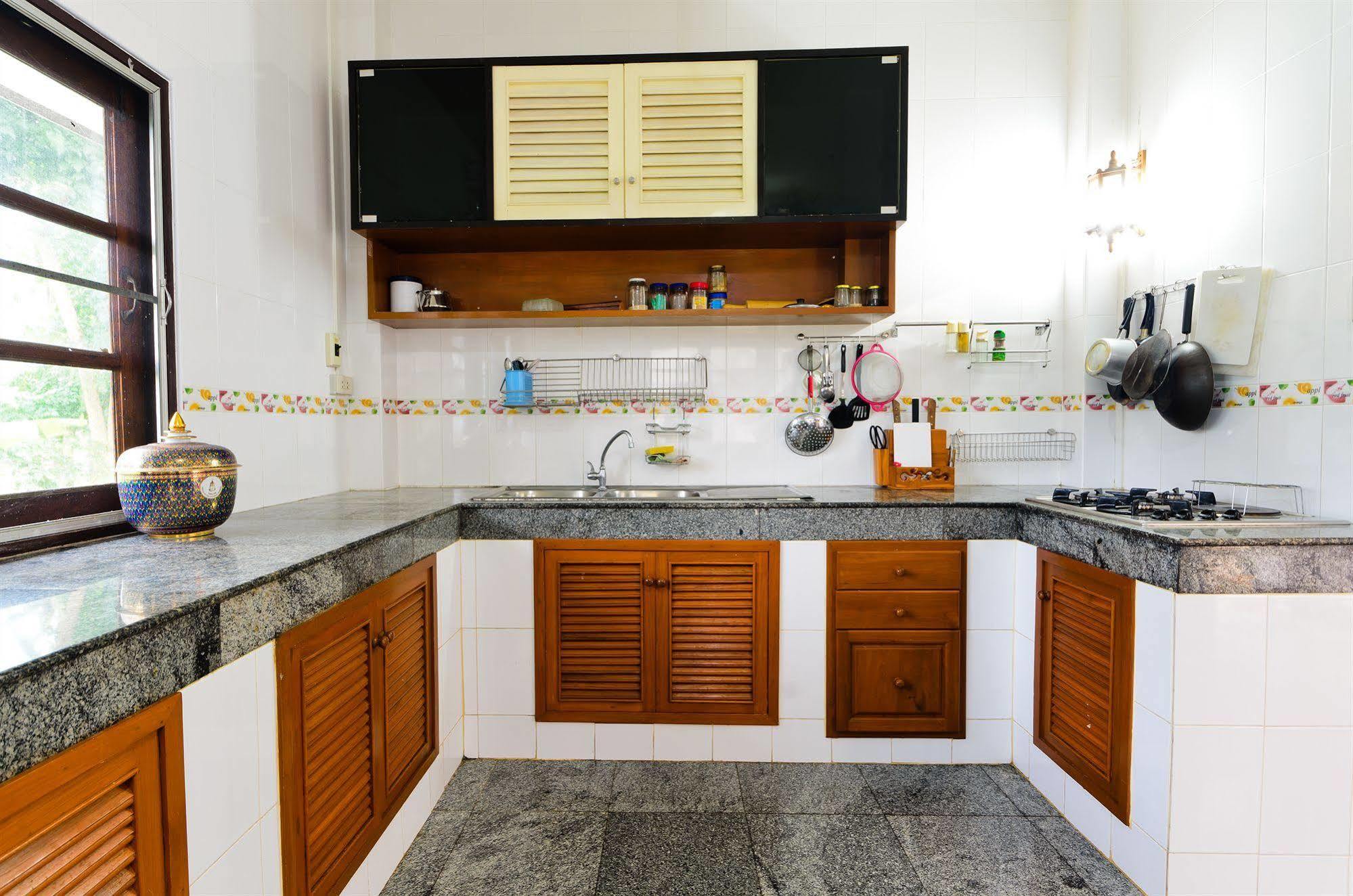 Sananwan Beach B&B Bang Saphan Noi Exterior foto