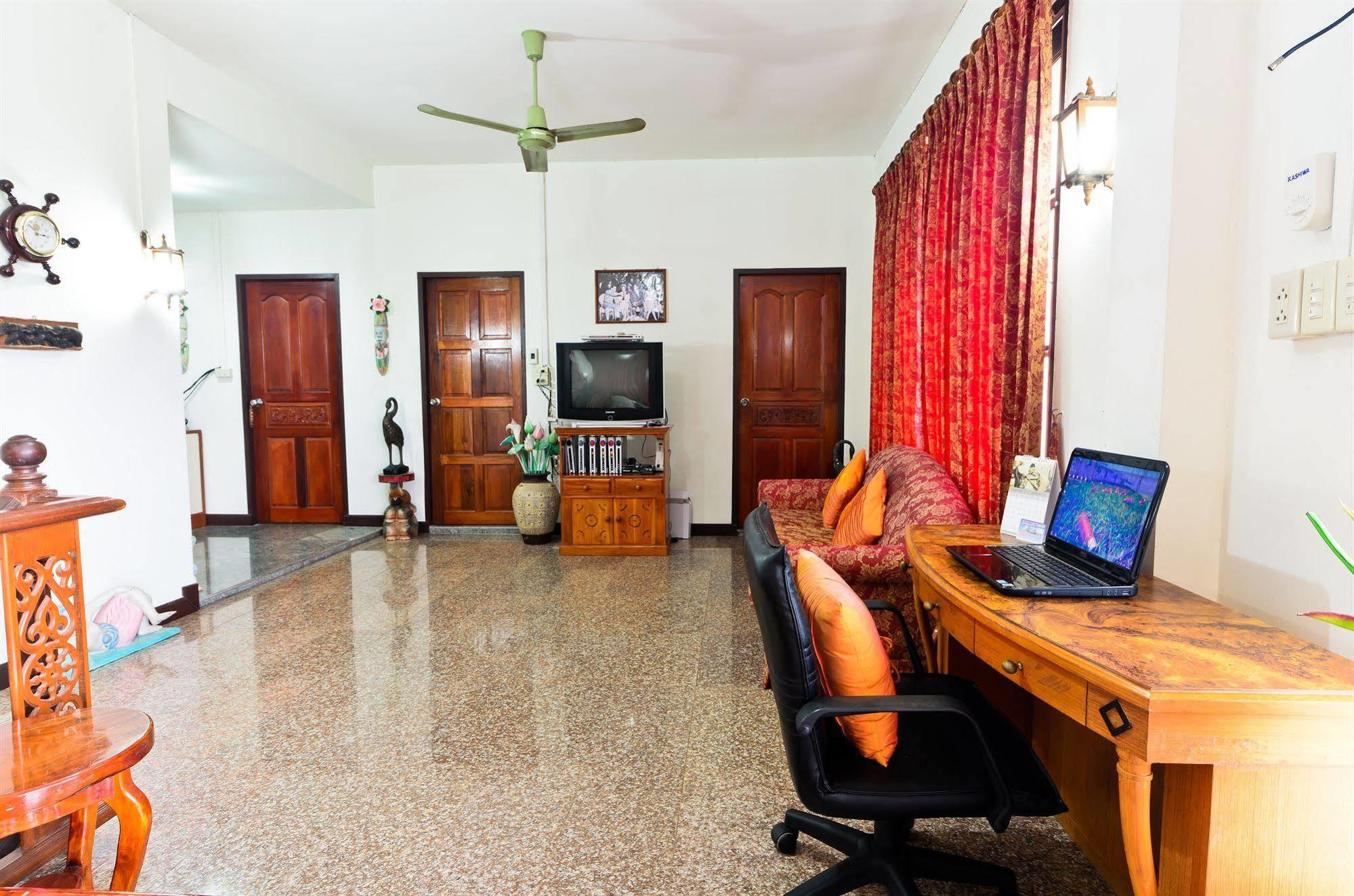 Sananwan Beach B&B Bang Saphan Noi Exterior foto