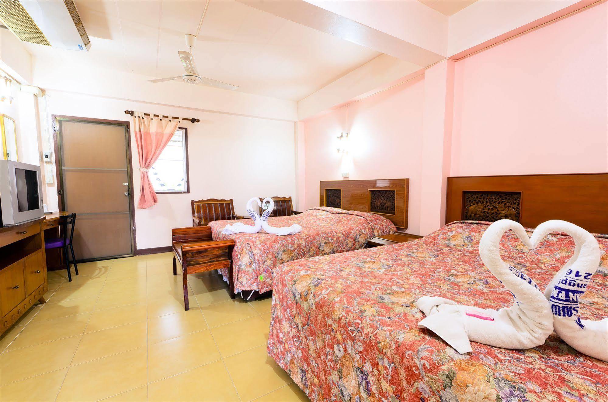 Sananwan Beach B&B Bang Saphan Noi Exterior foto